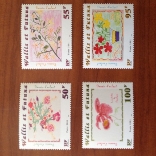 Wallis et Futuna 550-553d ** luxe sans charnière Fleurs 2001