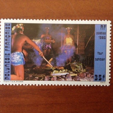 POLYNESIE NUM 242 ** MNH Costume tradition ANNEE 1985