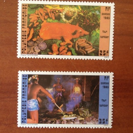 POLYNESIE NUM 241-242 ** MNH Costume tradition ANNEE 1985