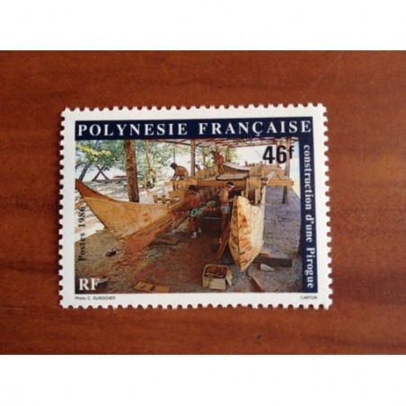 POLYNESIE NUM 266 ** MNH Piroque ANNEE 1986