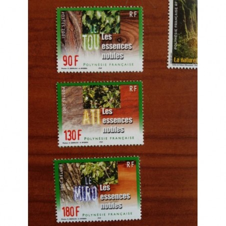 POLYNESIE NUM 647-649 ** MNH Arbre ANNEE 2001